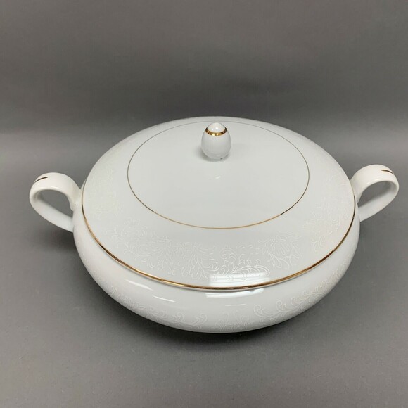 Touch of Gold Embassy Covered Vegetable Bowl Lid White Border Design Gold Trim - Picture 2 of 7